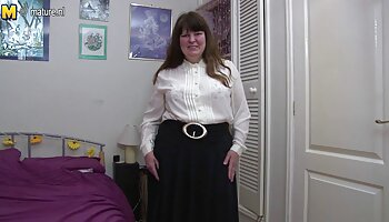 Nach entspannender alte reife weiber Massage wird Blondine gefickt