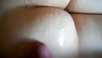 Auto-Upskirt-Aufnahme geile ältere damen auf atemberaubender Latina