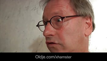 Dave Hardman und Ariko sexvideos mit reifen frauen mögen das klebrige Gefühl einer Schwanzversohlen-Muschi