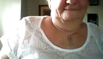 Nackte notgeile reife frauen Lezzie Wrestling